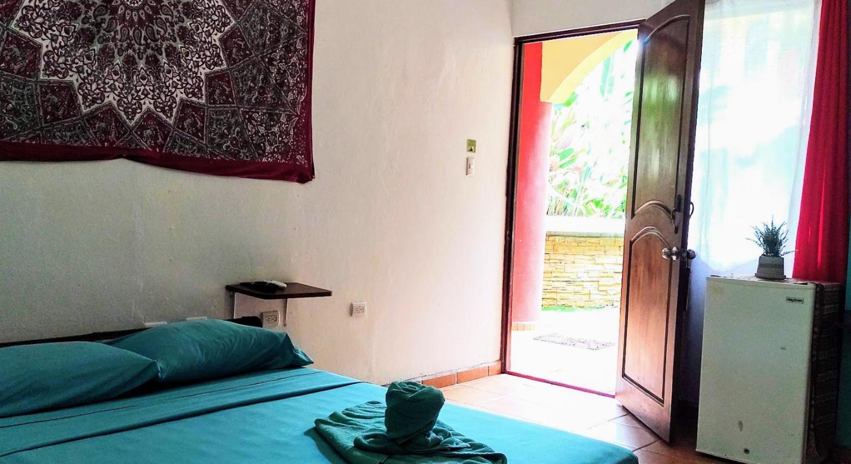 Cool Vibes Beach Hostel โดมินิกัล ภายนอก รูปภาพ